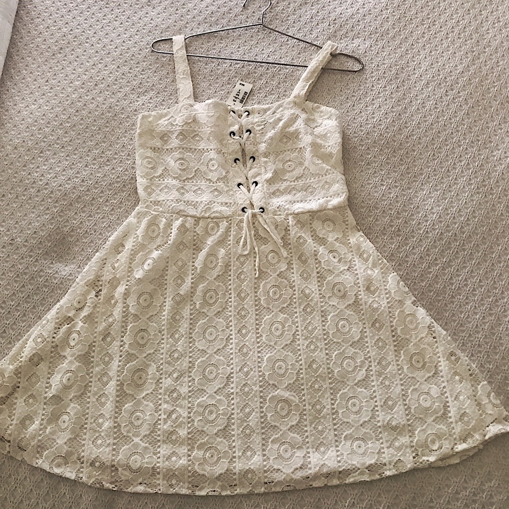 Brand New, Aéropostale White Lace Dress, Size L